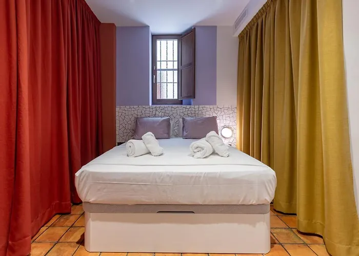Apartup Market Square *